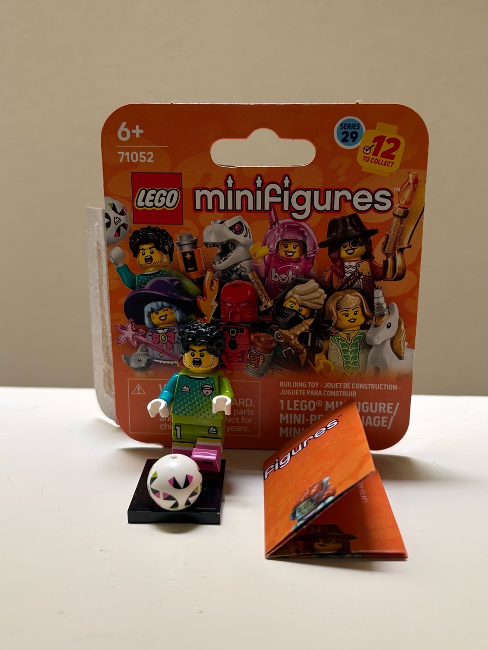 Lego Soccer Goalkeeper - Minifigures Series 29